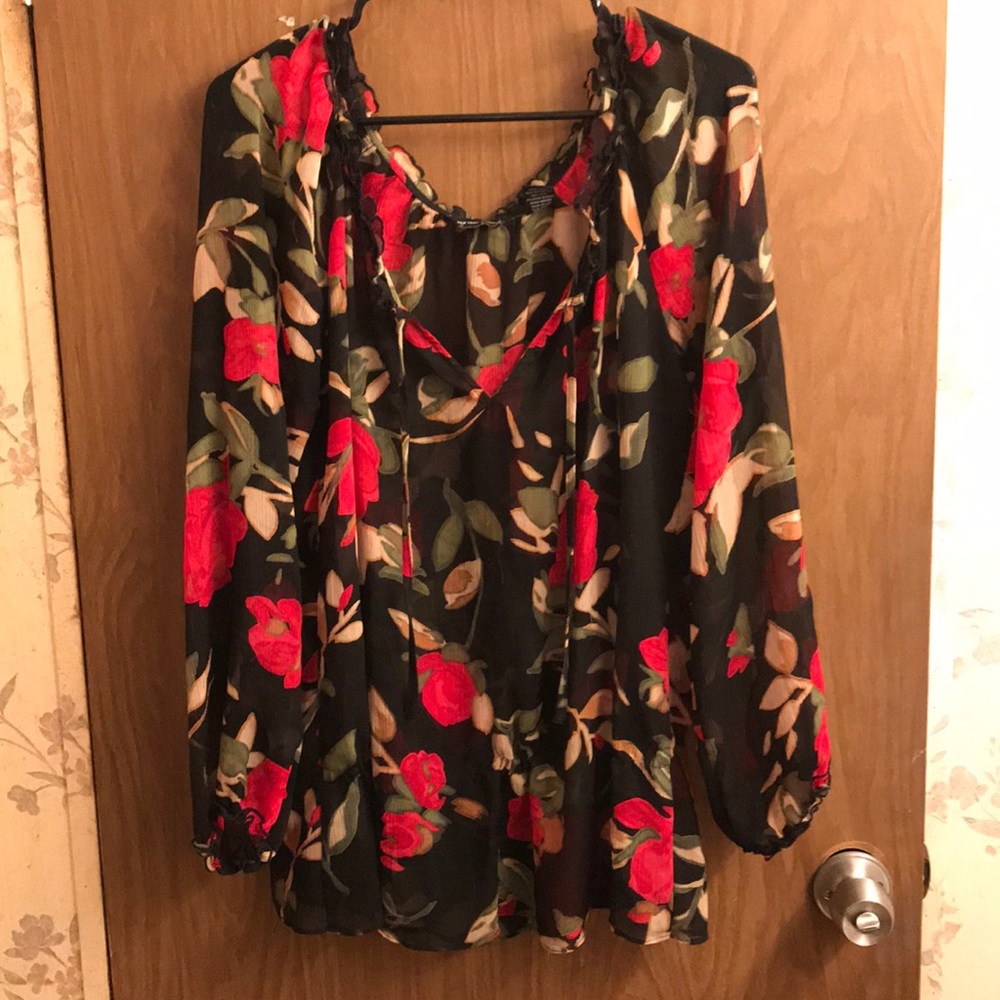 Women’s sheer blouse large